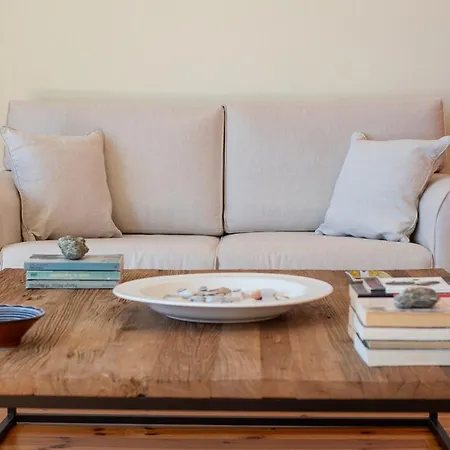 Dimitra's House Holiday home *