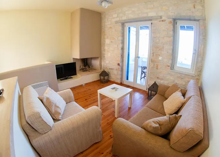 Holiday home Dimitra's House